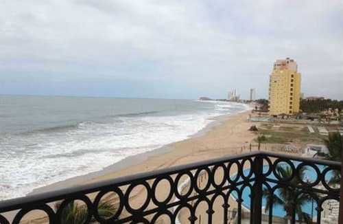 Marina Mazatlan Condo | BEAUTIFUL, LUXURY Mazatlan Condo Right on Beach!