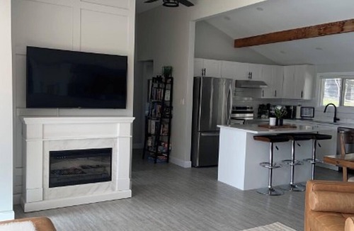 Frontenac Cottage | Beautiful modern cottage on Cranberry Lake