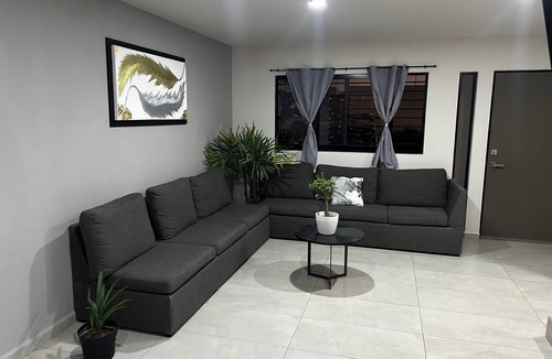 Tlajomulco de Zuniga House | BEAUTIFUL NEW HOUSE WITH PRIVATE JACUZZI