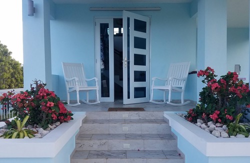 Aguacate House | Beautiful Ocean Views from almost every room!