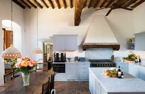 San Pietro in Bossolo Villa | Beautiful private villa for 12 guests with WIFI, private pool, A/C, TV, patio and panoramic view