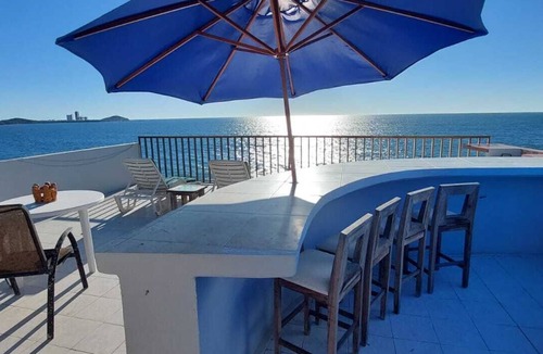Mazatlan House | Beautiful Private Beachfront Villa