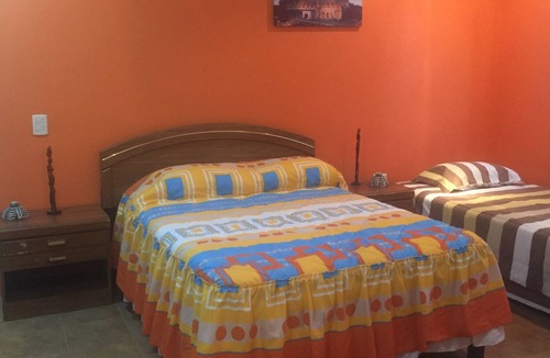Medellin Hostel | Beautiful private room 9 minutes from the beach