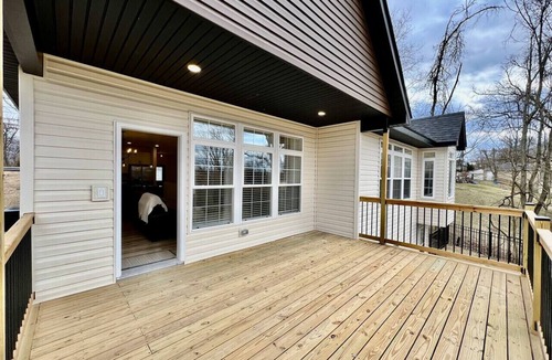Maud House | Beautiful NEW Ranch Home with a large deck & games