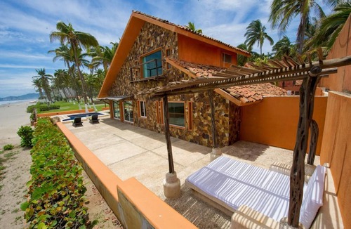 Puente del Mar Villa | Beautiful Villa with Sea Views