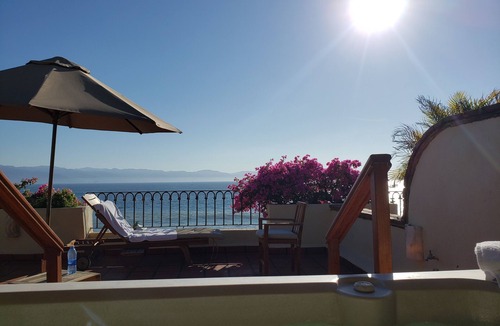 Marina Vallarta Condo | Beautiful villa on the beach