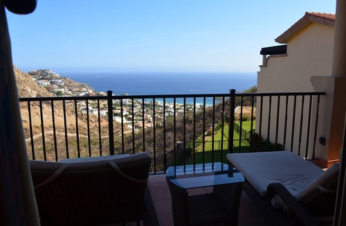 Paraiso Escondido Villa | Beautiful Villa Overlooking Pacific Ocean And Pedregal Luxury Neighborhood.