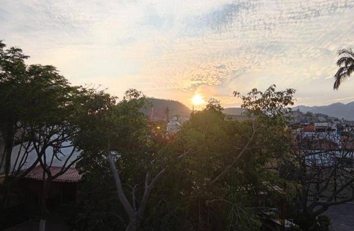 Chapala Centro Bed & Breakfast | Bed and breakfast ∙ 2 guests