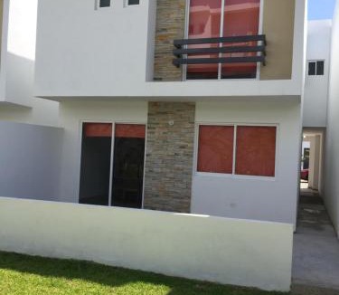 Cerritos House | Bella Casa 3 Rec 4 Baños Piscina Playa para 12