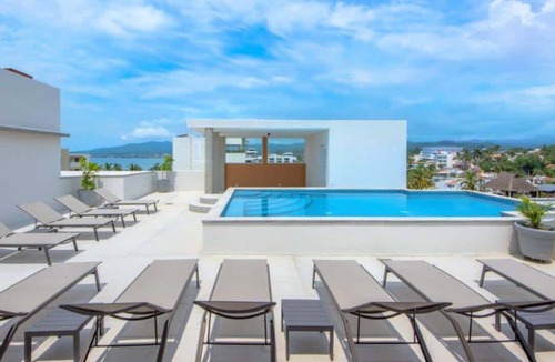 Bucerias Condo | Bellevie 71 Deluxe 2BD Condo, Steps to Beach. Golden Zone: RooftopPool