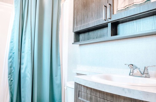 Otonabee-South Monaghan Hotel | Bellmere Winds Golf Resort