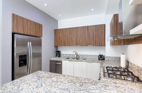 Emiliano Zapata Condo | Best Location! Middle of Romantic Zone 1 BD 2 BA
