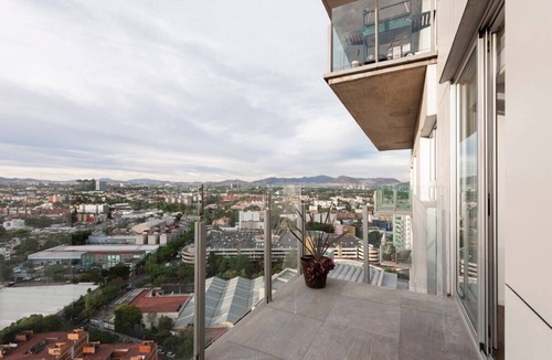 Anahuac Apartment | BEST VIEW in Polanco, FAST WIFI & private terrace