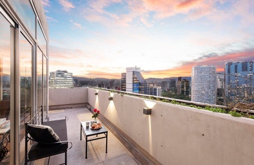 Anahuac Apartment | BEST VIEW in Polanco, FAST WIFI & private terrace