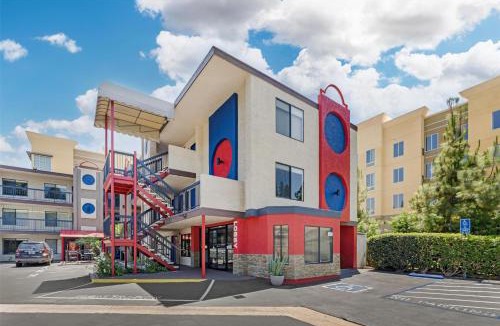 Anaheim Resort Hotel | Best Western Courtesy Hotel - Anaheim Resort Amusement Park