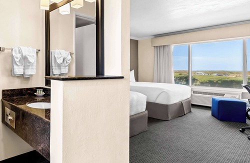 Fort Bragg Hotel | Best Western Vista Manor Lodge