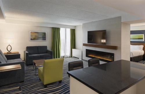 St. James Hotel | Birchwood Inn, BW Premier Collection