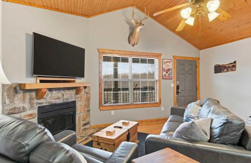 Reeds Spring House | Blue Sky Lodge For 4