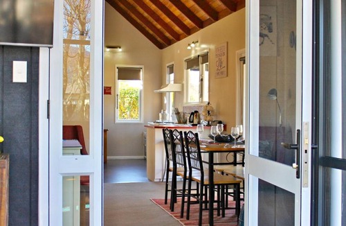 Turangi House | Bluehaven Cottage - Turangi Holiday Home