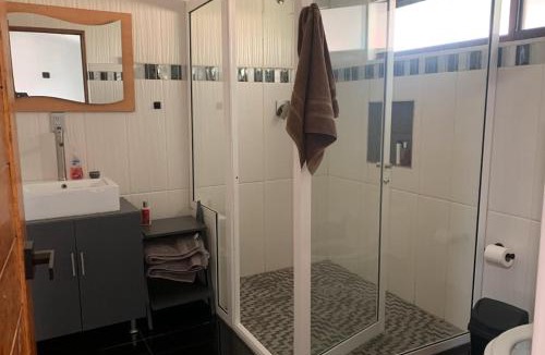 Santa Fe de la Laguna Villa | Bonita casa frente al lago