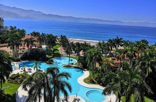 Marina Vallarta Condo | Bonito Condominio en el Corazon de Marina Vallarta.