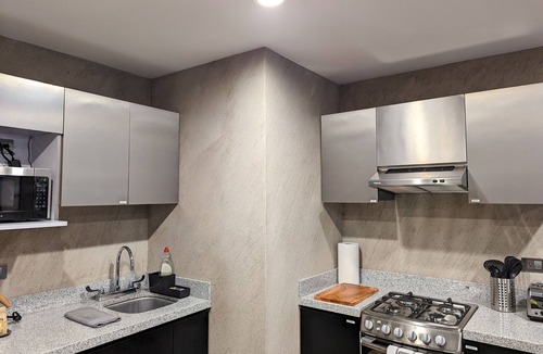Hipodromo Condesa Apartment | Boutique Condo on Private Street in Condesa | King Bed w/Fast Wifi