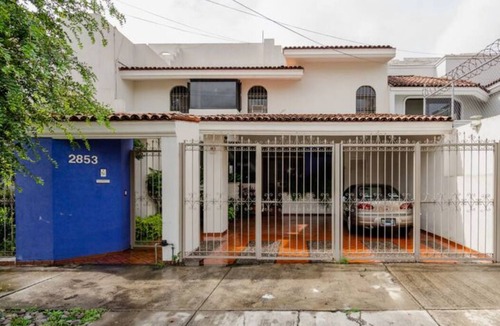 Financial District Apartment | Boutique Loft -Air Conditioned - Providencia Zone
