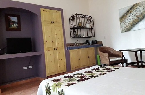 El Tezal Apartment | BRAND NEW HUGE STUDIO 2 FULL BEDS FURNISHED WITH POOL 1 BLOCK FROM THE BEACH