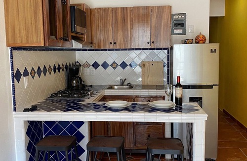 Emiliano Zapata Apartment | Brand New Old town A/C WIFI Roof top terrace/Poll Apt#3