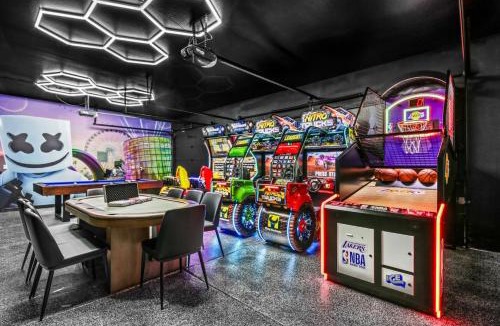 Rancho Santana House | Breakfast Club 100K Game Room