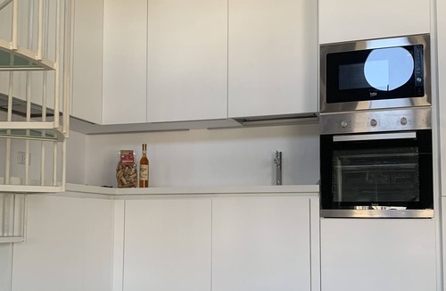 Calambrone Apartment | Bright apartment directly on the beach!