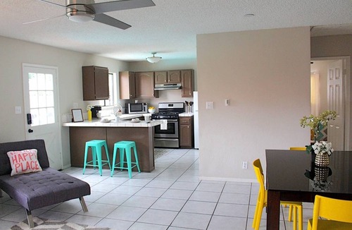 Sutter House | Bright Large Private 2 Bedroom Guest House With Pool