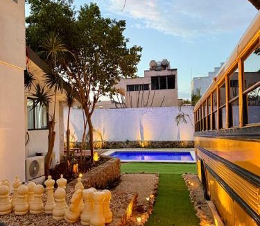 Colonia Campestre House | Bright Studio with Shared Pool Access