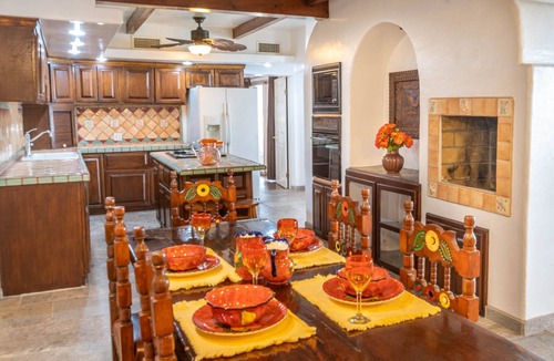 Centro House | Briza Del Mar Lovely Beach Front Home Rental