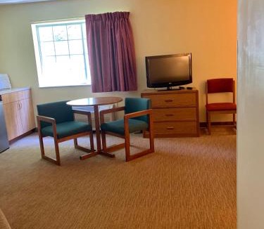 Inez Hotel | Brookshire Inn
