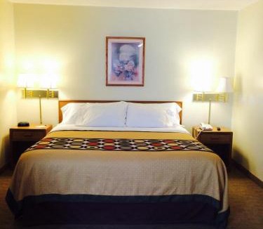 Inez Hotel | Brookshire Inn