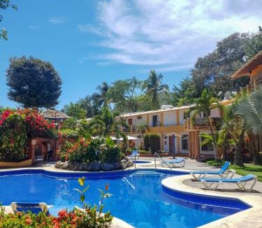 Rincon de Guayabitos Hotel | Bungalows As D' Oros Deluxe