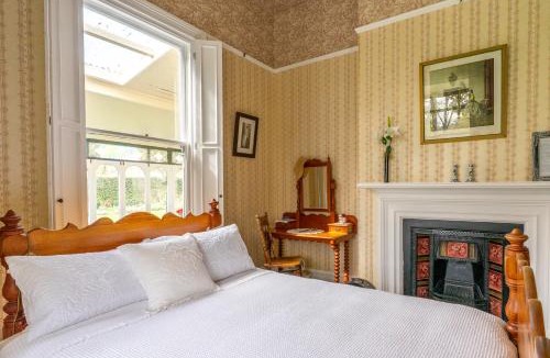 Windsor Bed & Breakfast | Burnside Homestead