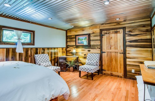 Gordonsville Bed & Breakfast | Butterfly Hollow B&B