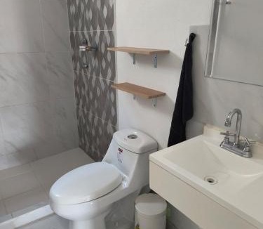 Ixtapa Apartment | Cómodo depto completo con alberca y wifi