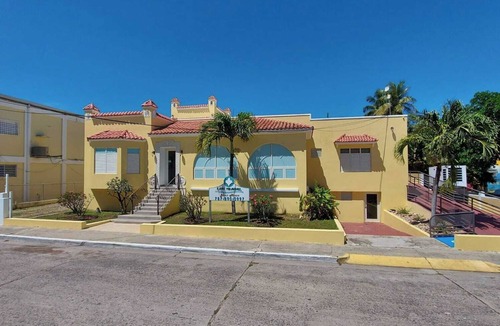 Arecibo Pueblo House | Caño Tiburones Guest House