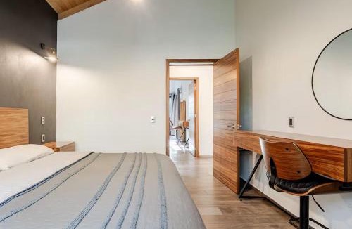 Mazamitla Ski Chalet | Cabaña de lujo 2 habitaciones con Jacuzzi Dentro del Bosque a 10 min del Pueblo