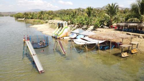 Barra de Colotepec Other | Camping La Huerta de Don Juan