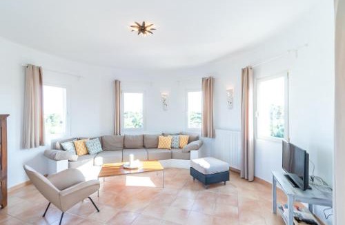 Son Moja Apartment | Can Flores 3