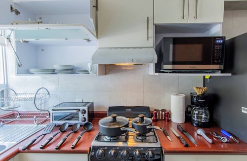 Anahuac Condo | Capitalia - Cozy & Stylish -w/GYM