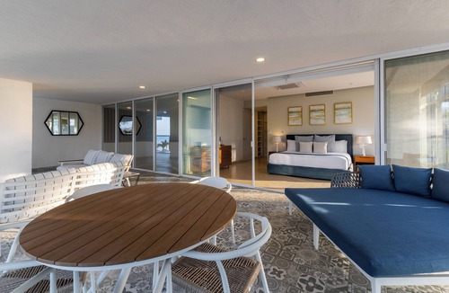 Marina Vallarta Condo | Capitalia - Tres Mares Beachfront Oasis