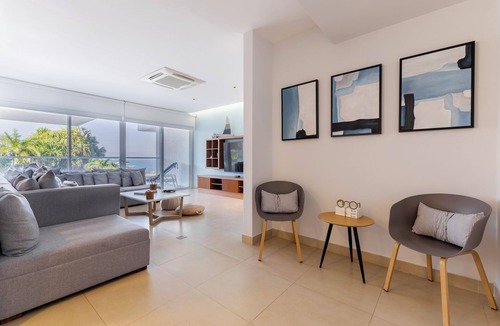 Marina Vallarta Condo | Capitalia - Tres Mares Beachfront Oasis