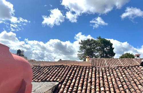 Santa Lucia House | Casa acogedora y colonial en San Cristobal LC
