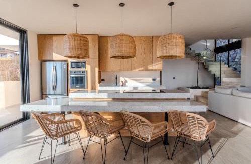 Raquet Club Villa | Casa Ambar Villa