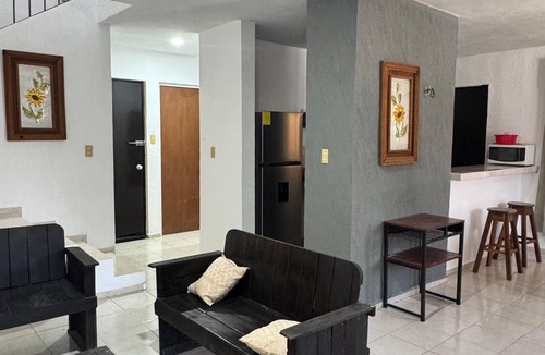 Merida House | Casa Amelia Victoria, at the entrance of the city, 20 minutes from the airport.